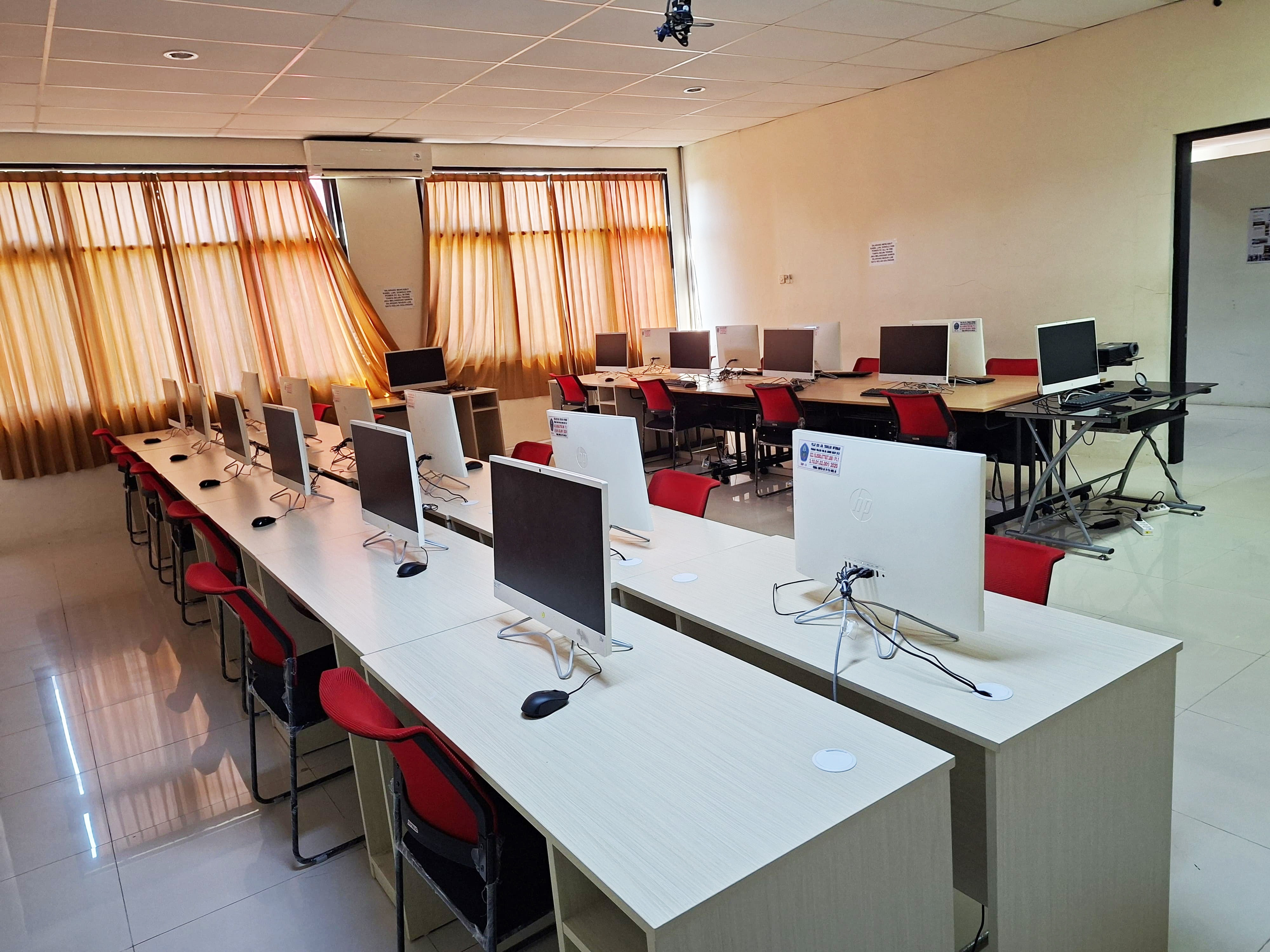 Komputasi dan Sistem Informasi